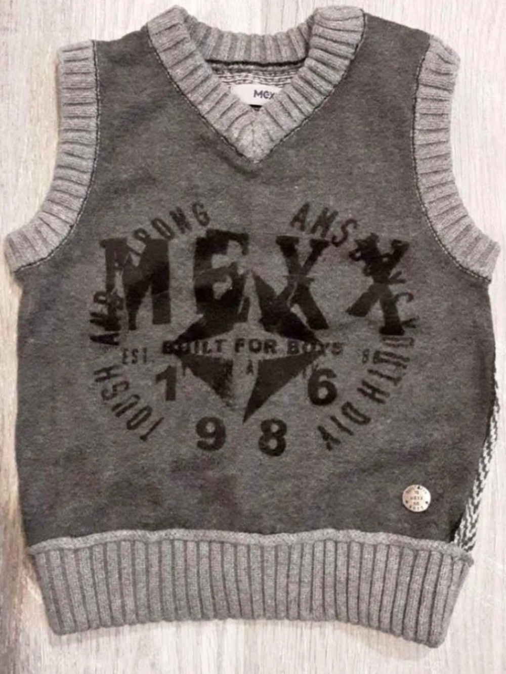 EUC Mexx Boys Baby Pullover Sleeveless Sweater Vest Size 18M